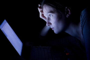 The dark aspect of the net of factors 2