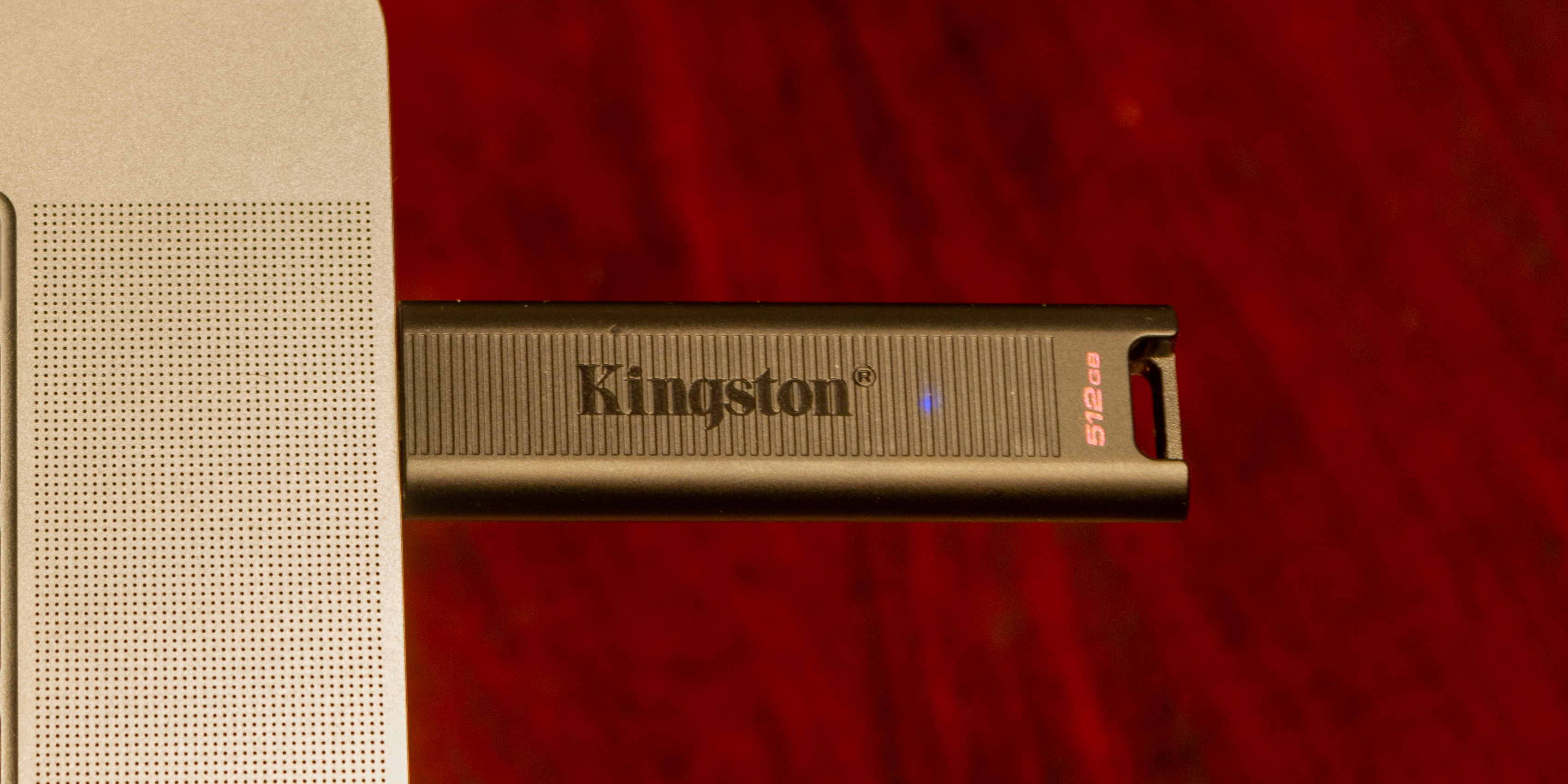 Kingston DataTraveler 2000 Review 1 Kingston DataTraveler